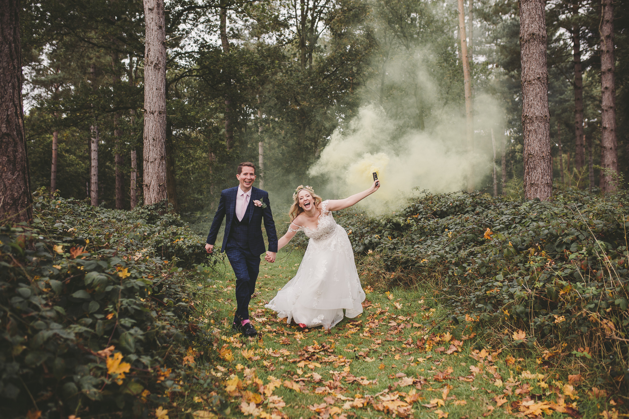 bride & groom with flare